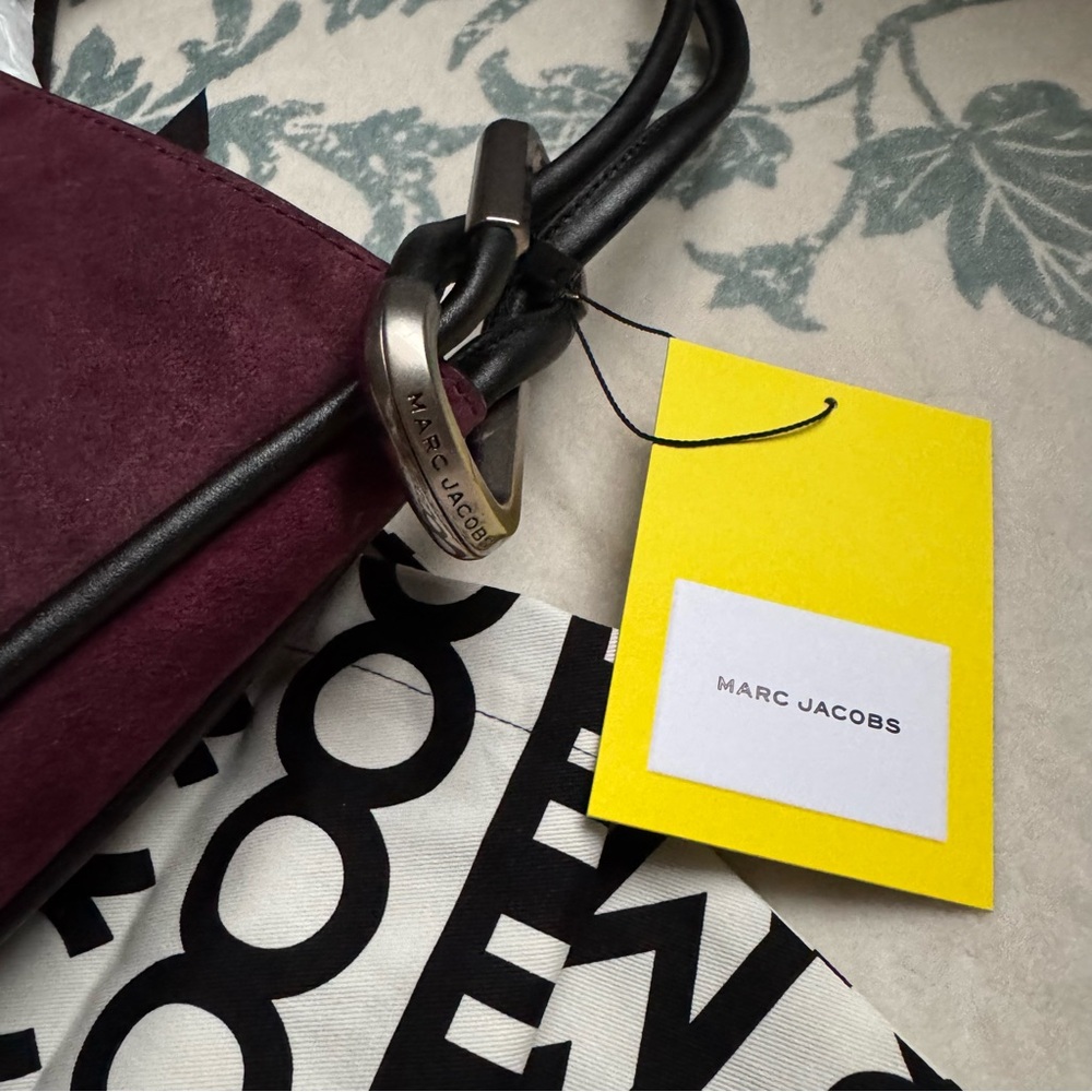 Brand New Marc Jacobs The Large Dual Hobo Bag (in dark plum suede) - Picture 4 of 7